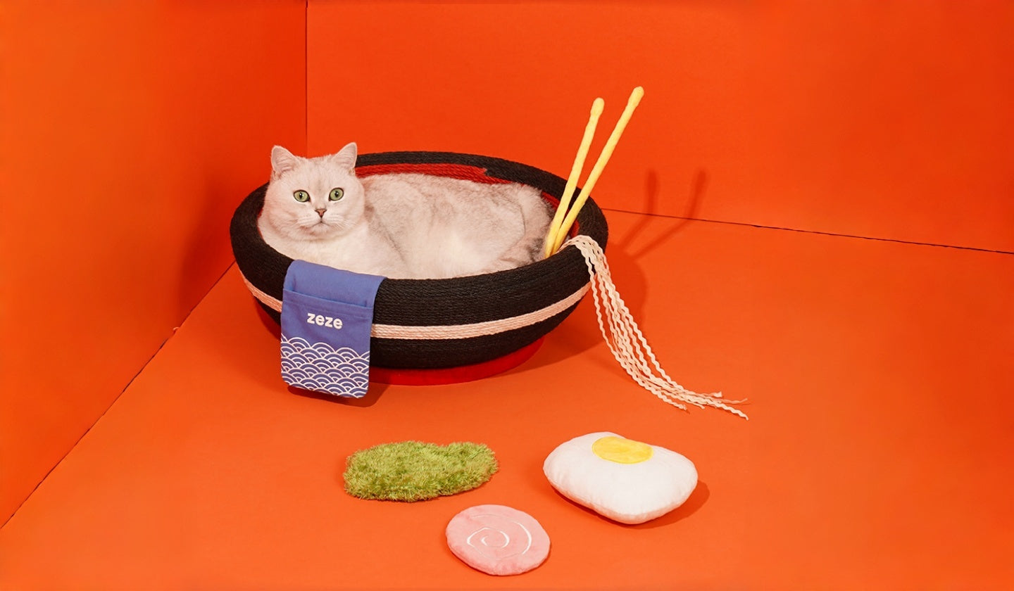 “Big Ramen Bowl” Cat Scratcher Bed: Scratch, Play, Nap—One Calm Corner