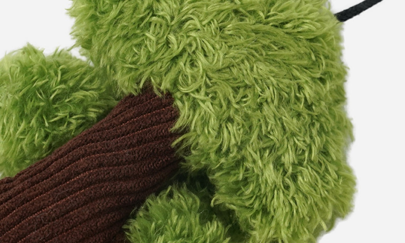 Pine Catnip Hanging Toy: Clip-On Calm for Home, Carrier, and On-the-Go