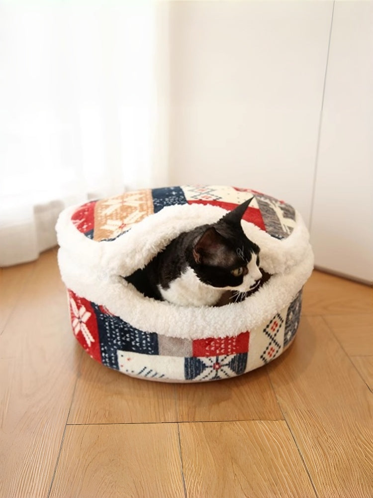 Dorayaki Enclosed Cat Bed