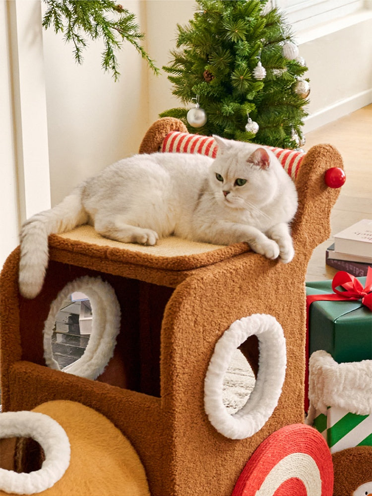 ZEZE Reindeer Train Cat Playset