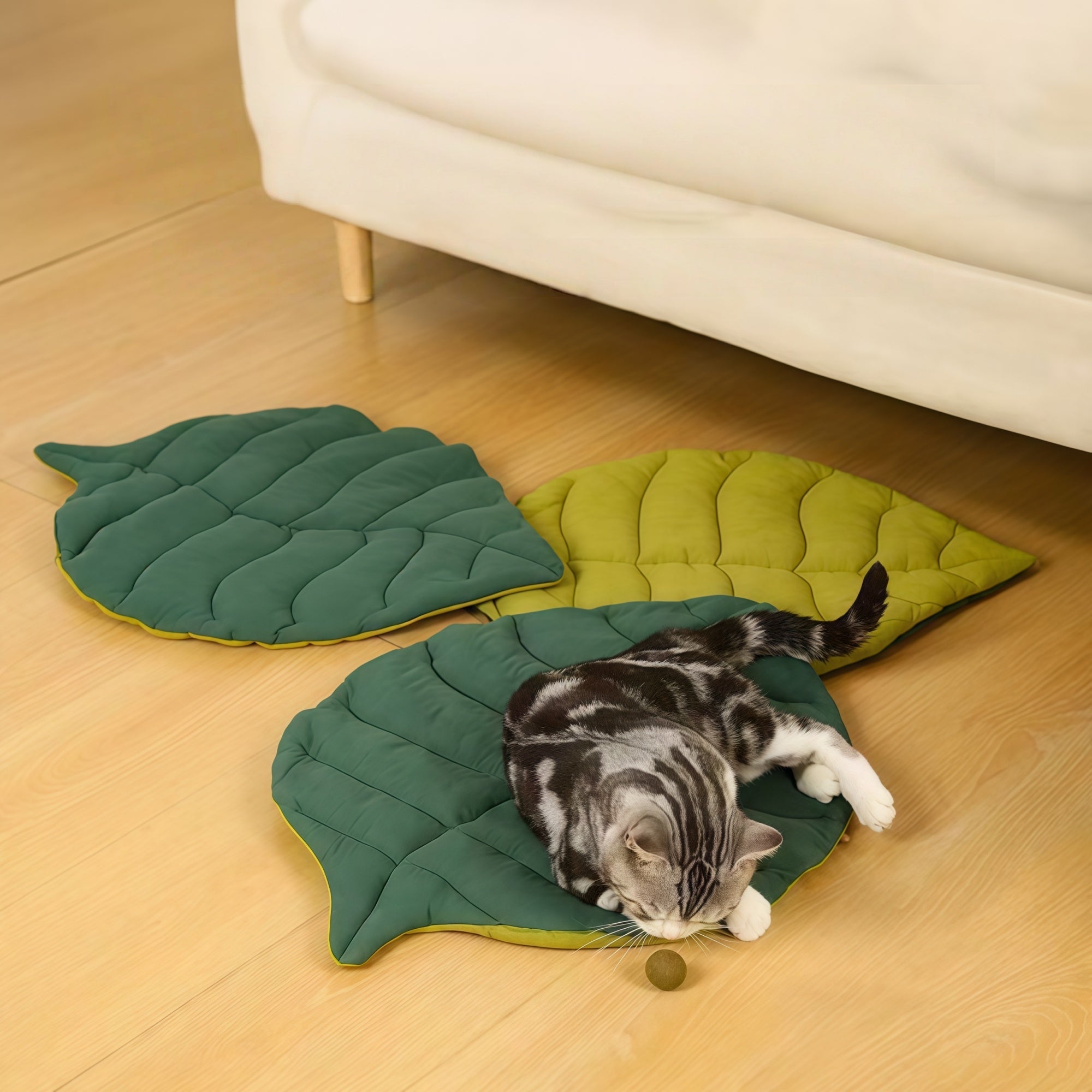 Soft Washable Leaf Pet Mat
