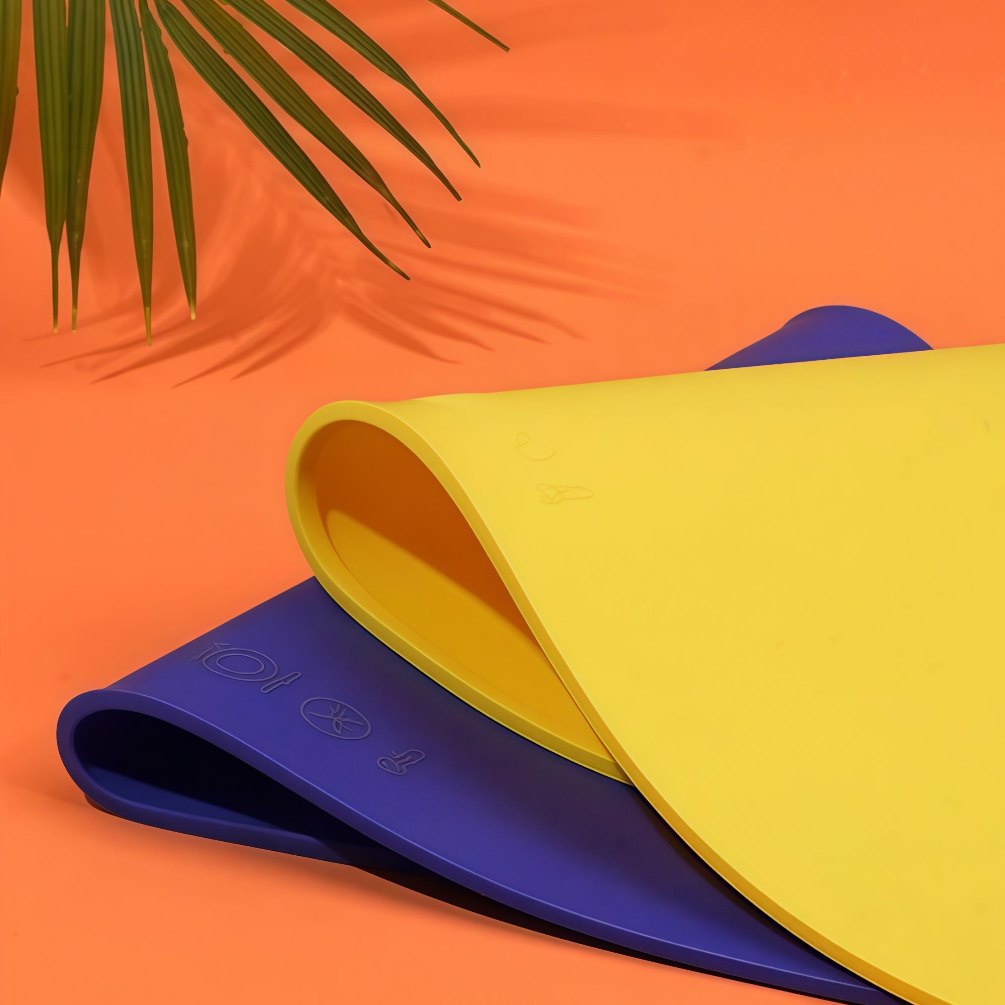 Geometric Silicone Pet Feeding Mat Set